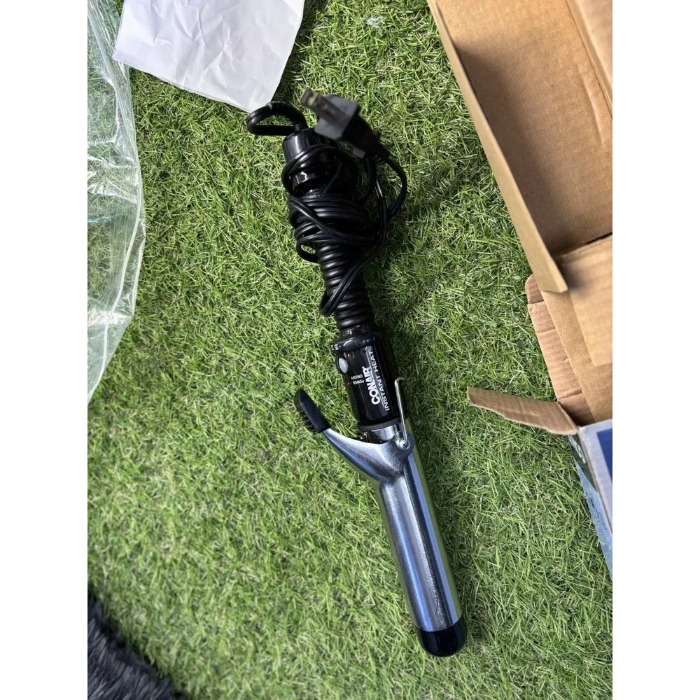 Conair Instant Heat Curling Iron  Heat Up‎ Open Box